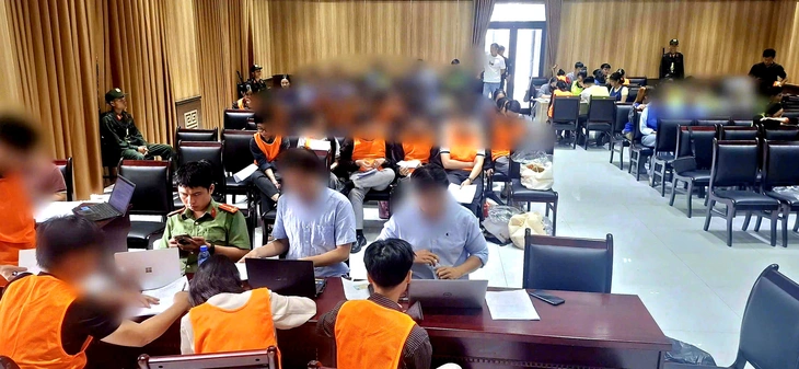 Triệu tập 86 người liên quan đường dây lừa đảo đầu tư tiền ảo đa cấp - Ảnh 2.