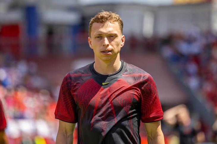 Tuyển thủ Canada gặp sự cố dở khóc dở cười sau World Cup 2026 - Ảnh 1.