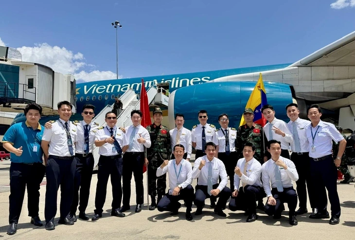 Chuyến bay đặc biệt tới Venezuela : Cuộc chạy đua với thời gian - Ảnh 5.