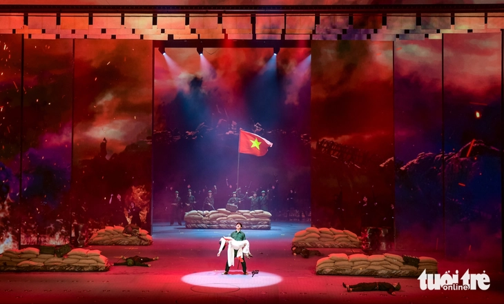 Đất nước thiên hùng ca và sức mạnh của những mega show - Ảnh 10.