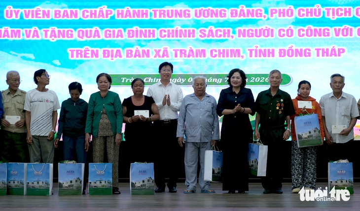 Đồng Tháp truy điệu và an táng 68 hài cốt liệt sĩ   - Ảnh 7.