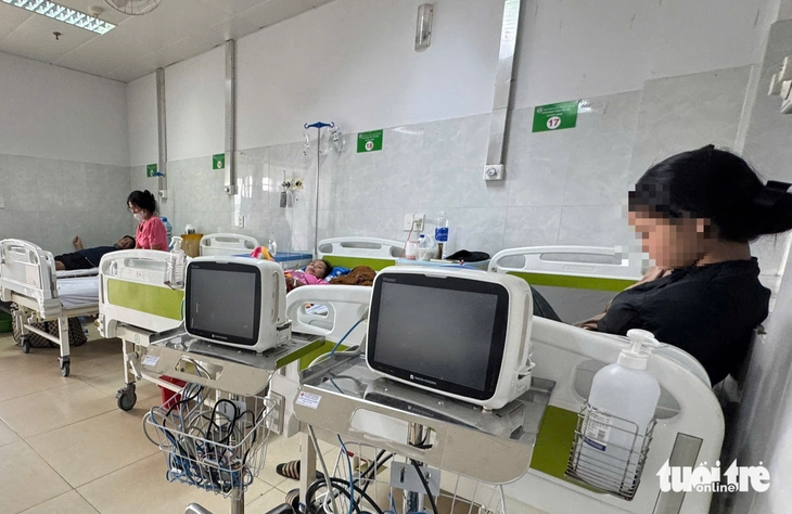 Máy tán sỏi hỏng vẫn đưa ra điều trị laser, ba bác sĩ hầu tòa - Ảnh 4.