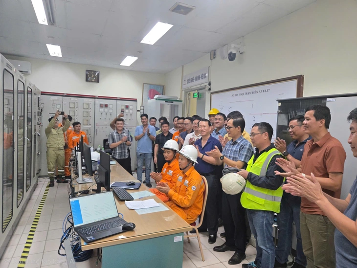 Loạt pin lưu trữ BESS quy mô lớn của EVN, cấp cứu hệ thống điện lúc nguy cấp - Ảnh 2.