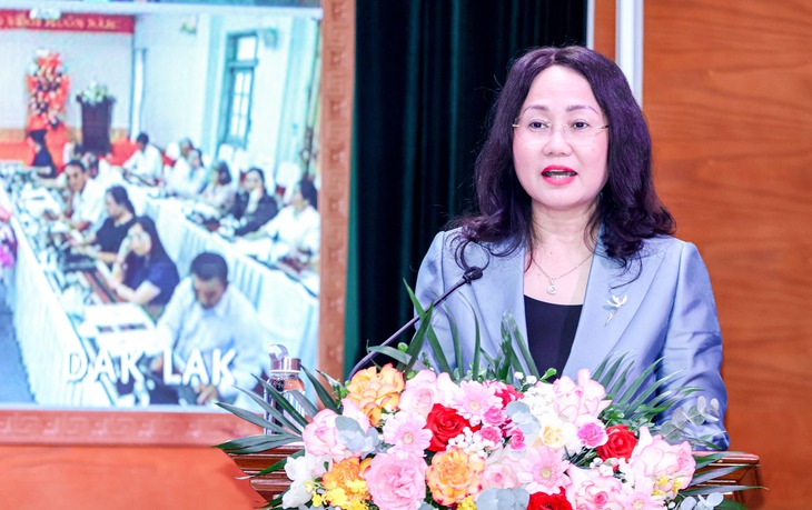 Bộ trưởng Bộ Văn hóa, Thể thao và Du lịch báo động thiếu nhân lực chất lượng cao của ngành  - Ảnh 1.