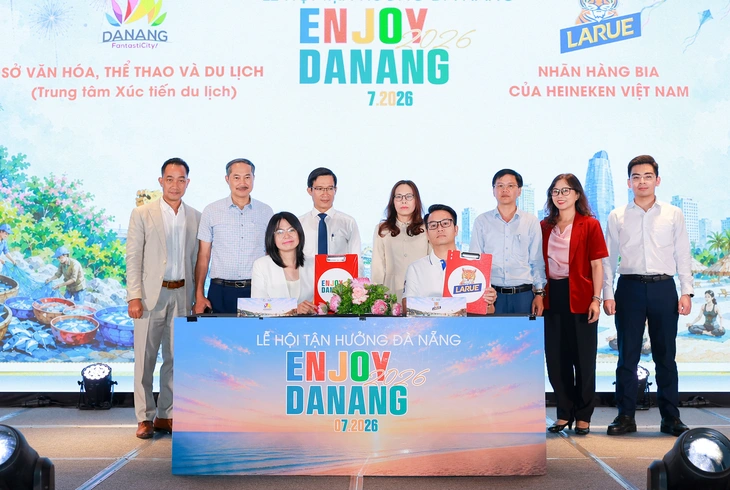 Lần đầu tiên Đà Nẵng tổ chức dạ tiệc ánh sáng, ẩm thực về đêm ở bãi biển - Ảnh 2.
