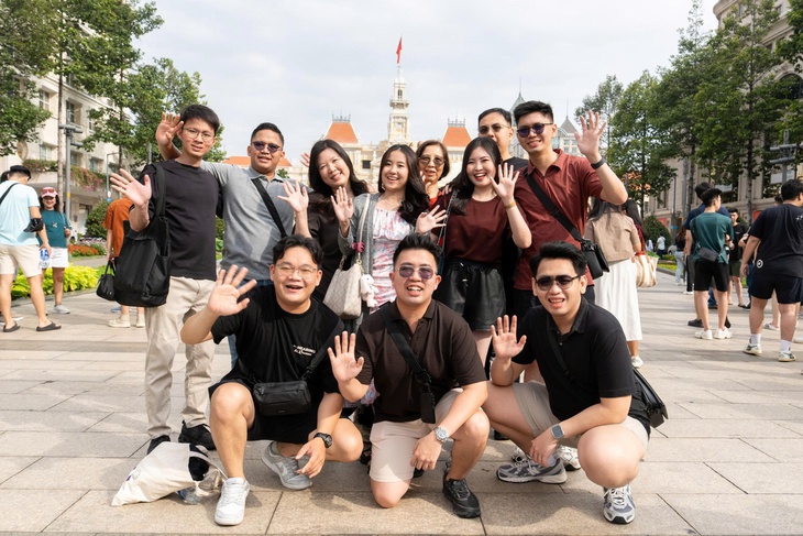 Khách chi tiêu cao trở thành động lực tăng trưởng du lịch TP.HCM - Ảnh 1.
