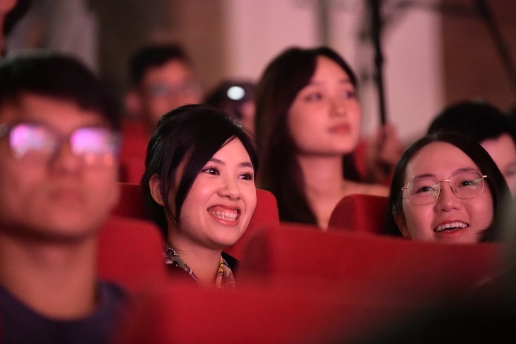 Đất nước thiên hùng ca và sức mạnh của những mega show - Ảnh 4.
