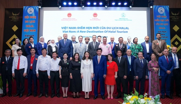 Vietjet đồng hành phát triển hệ sinh thái du lịch Halal Việt Nam - Ảnh 1.