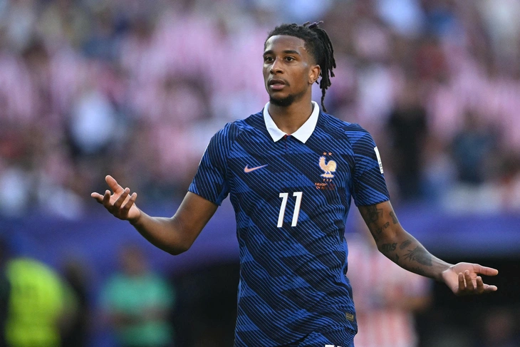 FIFA từ chối xóa thẻ cho sao tuyển Pháp trước tứ kết World Cup - Ảnh 1.
