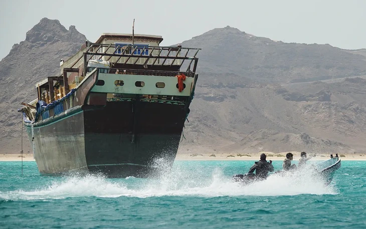 Biển Đỏ căng thẳng: Houthi nã tên lửa vào tàu dầu Saudi Arabia - Ảnh 2.