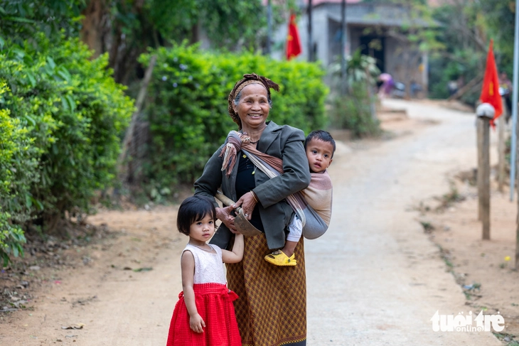 Quảng Trị đặt tên đường, đánh số nhà đến từng bản biên giới, thôn vùng biển - Ảnh 1.