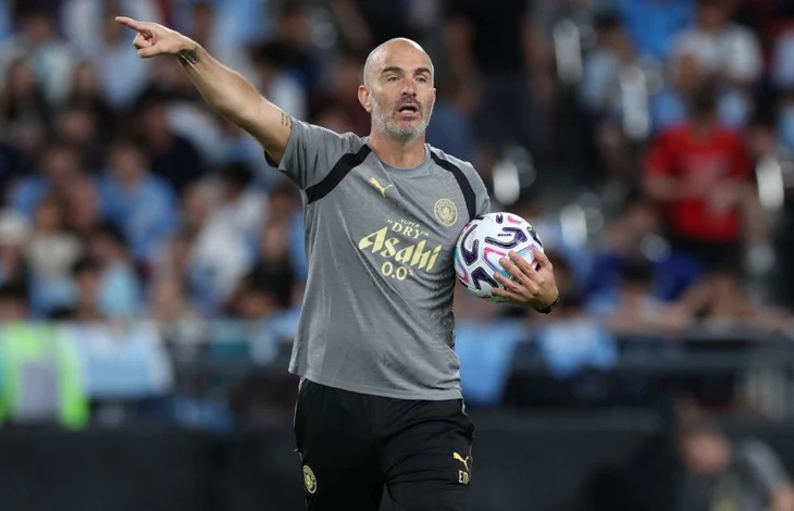 HLV Maresca 'rất hạnh phúc' dù thất bại trong trận đầu tiên với Man City - Ảnh 1.