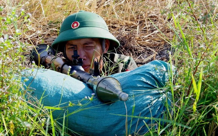 Đại tướng Nguyễn Tân Cương: Phòng thủ dân sự là 'nhiệm vụ chiến đấu trong thời bình' - Ảnh 4.