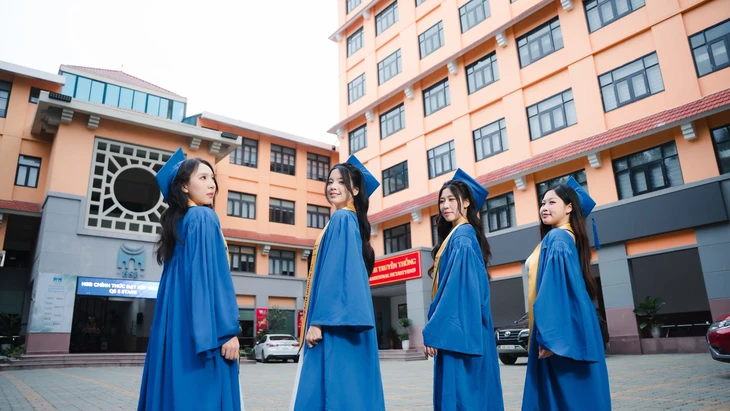 Phát triển Đại học Quốc gia Hà Nội thành đại học tinh hoa, lọt tốp 200 thế giới - Ảnh 2.