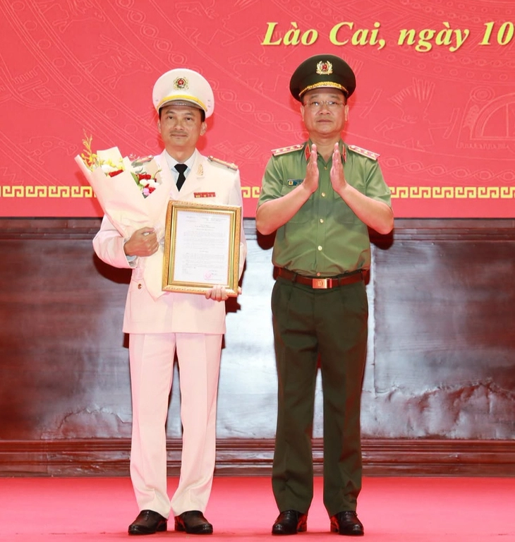 Đại tá Trịnh Khắc Cường, Phó Cục trưởng Cục An ninh chính trị nội bộ làm Giám đốc Công an tỉnh Lào Cai - Ảnh 1.