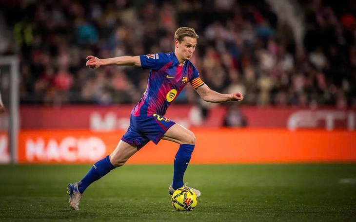 Đi World Cup bị chấn thương, De Jong trở về lại căng thẳng với Barca - Ảnh 1.