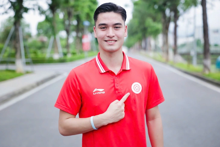 Thể Công - Viettel chiêu mộ thủ môn Việt kiều Úc - Ảnh 1.