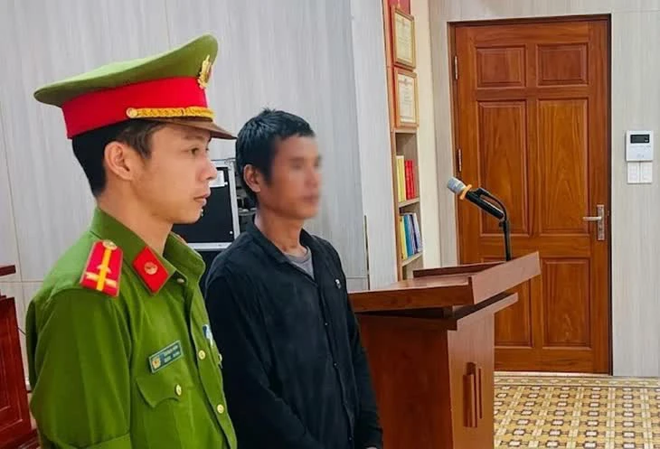 Điều ít người ngờ tới: đi bộ sai luật có thể vào tù - Ảnh 1.