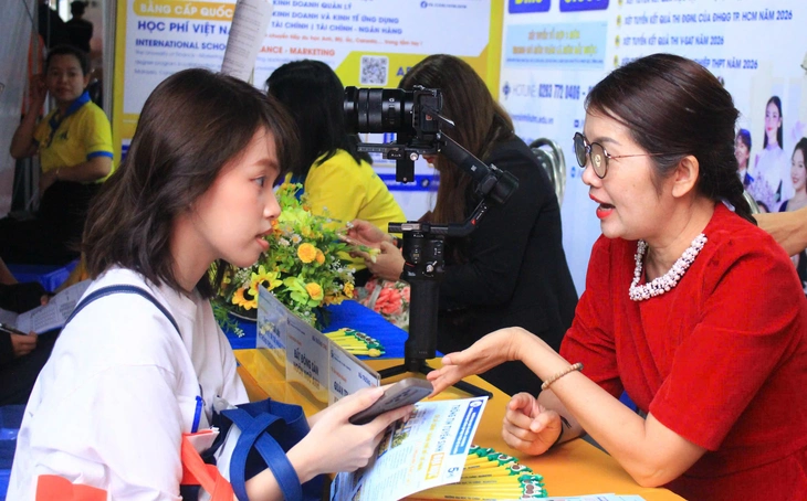 Điểm chuẩn Trường ĐH Tài chính - Marketing: Có ngành 29,77 điểm, chênh hơn 7 điểm giữa các phương thức - Ảnh 1.