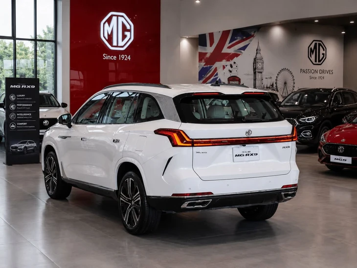 Xe hybrid cắm sạc mới sắp vào Việt Nam đấu Hyundai Palisade: Đầy bình chạy gần 1.200km - Ảnh 3.