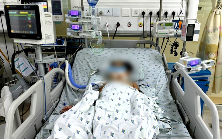 Ăn thịt chó để bồi bổ, bệnh nhân ung thư chảy máu mắt do ngộ độc bả chuột - Ảnh 1.