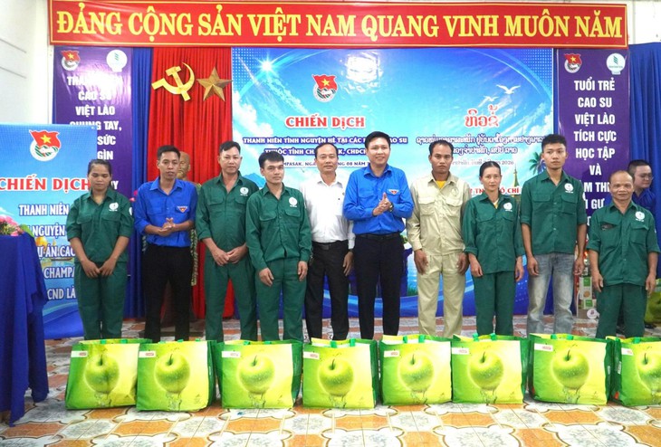Đoàn Thanh niên VRG thực hiện chương trình tình nguyện tại Lào - Ảnh 3.