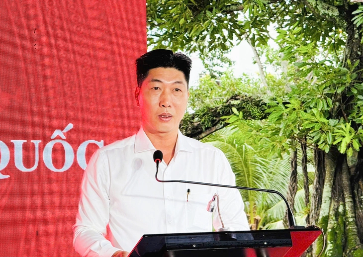Phú Quốc siết chặt bảo vệ tài nguyên, môi trường và an toàn thực phẩm phục vụ du khách - Ảnh 1.