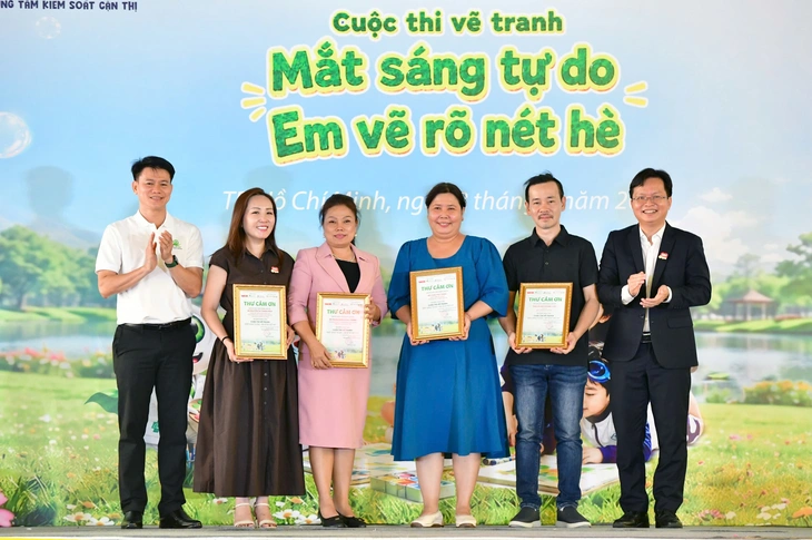 Hơn cả một cuộc thi vẽ: Hành trình lan tỏa nhận thức về chăm sóc thị lực trẻ em - Ảnh 13.