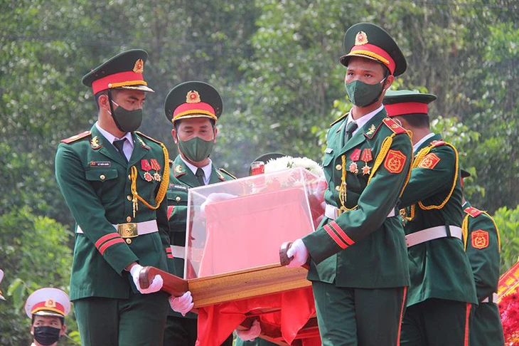 Xác minh thông tin một chôn tập thể nhiều liệt sĩ tại Gia Lai - Ảnh 1.
