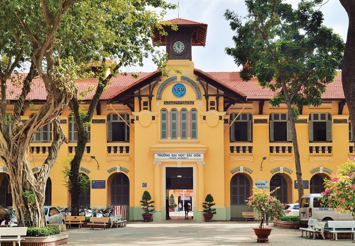 Ngành sư phạm toán Trường đại học Sài Gòn điểm chuẩn lên đến 28,89 - Ảnh 1.