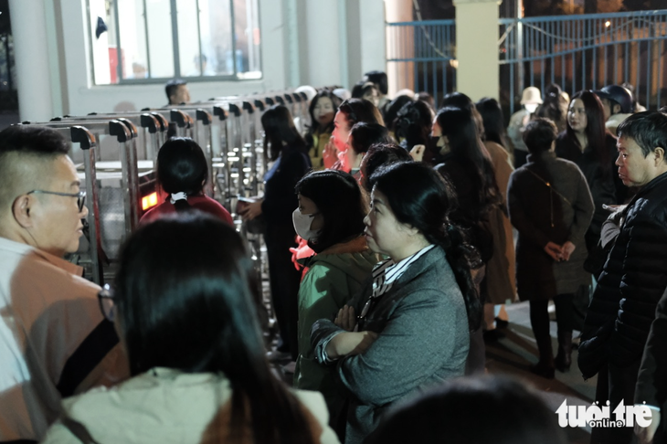 Giám đốc âm nhạc show Về đây bốn cánh chim trời lần đầu lên tiếng về việc tham tiền, bỏ rơi hàng nghìn khán giả - Ảnh 4.