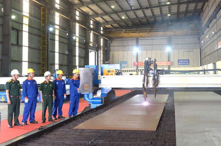Tàu hộ vệ chống ngầm đa năng hiện đại nhất từ trước tới nay do Việt Nam đóng mới - Ảnh 3.