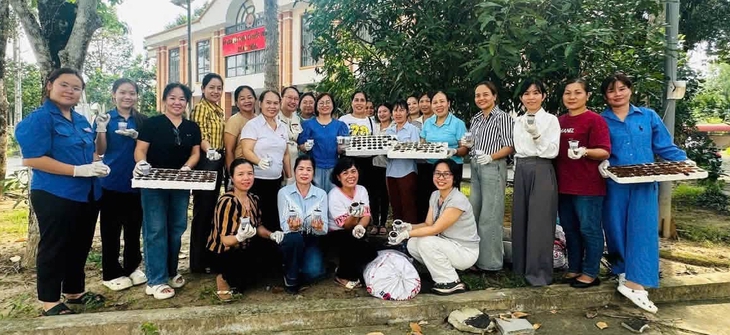Hỗ trợ phụ nữ khó khăn có phương tiện mưu sinh và đào tạo nghề nông nghiệp ứng dụng công nghệ cao - Ảnh 2.