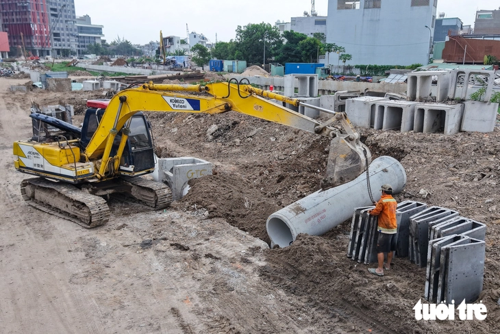 Rạch Xuyên Tâm thông thoáng mặt bằng, các gói thầu tăng tốc thi công - Ảnh 5.
