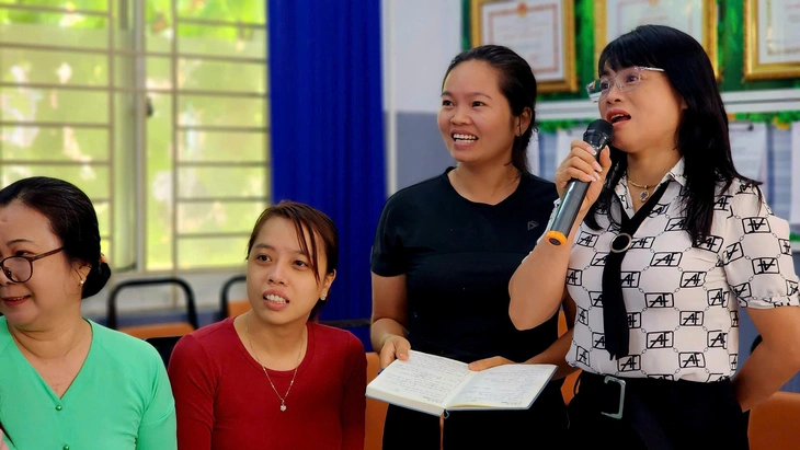 Trường tiểu học ở TP.HCM mở lớp tiếng Anh miễn phí cho giáo viên - Ảnh 5.