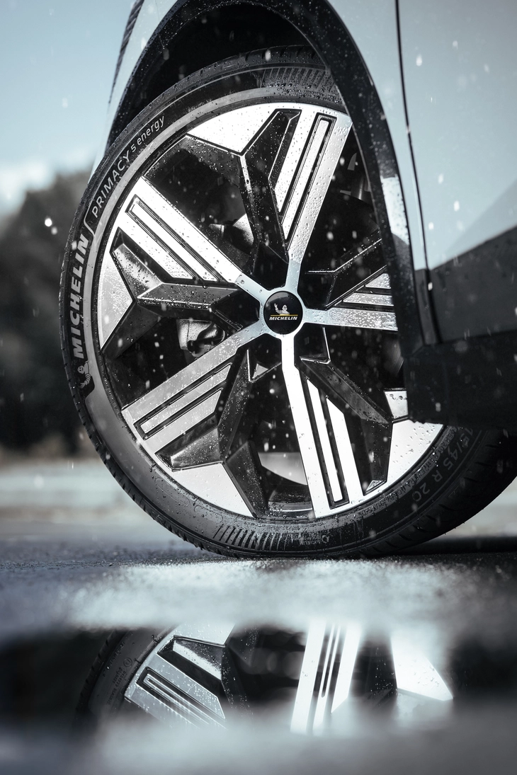 Michelin ra mắt 2 dòng lốp mới ở Việt Nam, tương thích từ xe VinFast đến Mercedes - Ảnh 4.