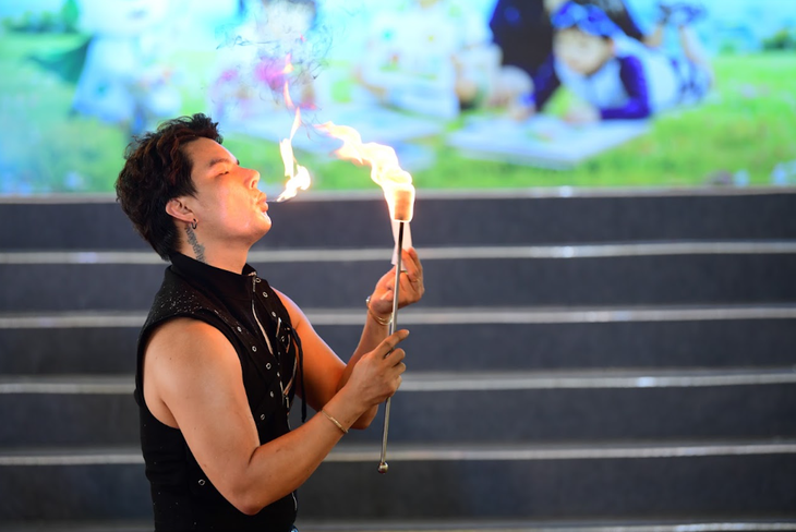 Hơn cả một cuộc thi vẽ: Hành trình lan tỏa nhận thức về chăm sóc thị lực trẻ em - Ảnh 8.