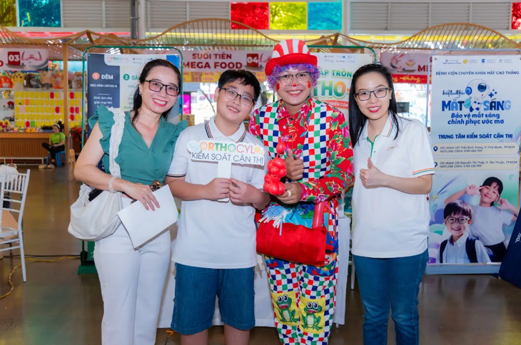 Hơn cả một cuộc thi vẽ: Hành trình lan tỏa nhận thức về chăm sóc thị lực trẻ em - Ảnh 4.