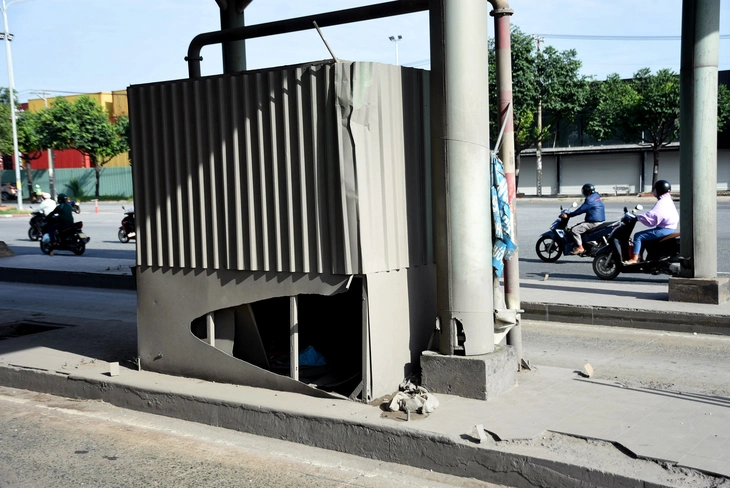 Bắt đầu tháo dỡ trạm thu phí cầu Đồng Nai, cửa ngõ phía Đông TP.HCM - Ảnh 15.