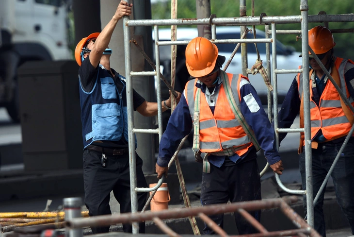 Bắt đầu tháo dỡ trạm thu phí cầu Đồng Nai, cửa ngõ phía Đông TP.HCM - Ảnh 8.