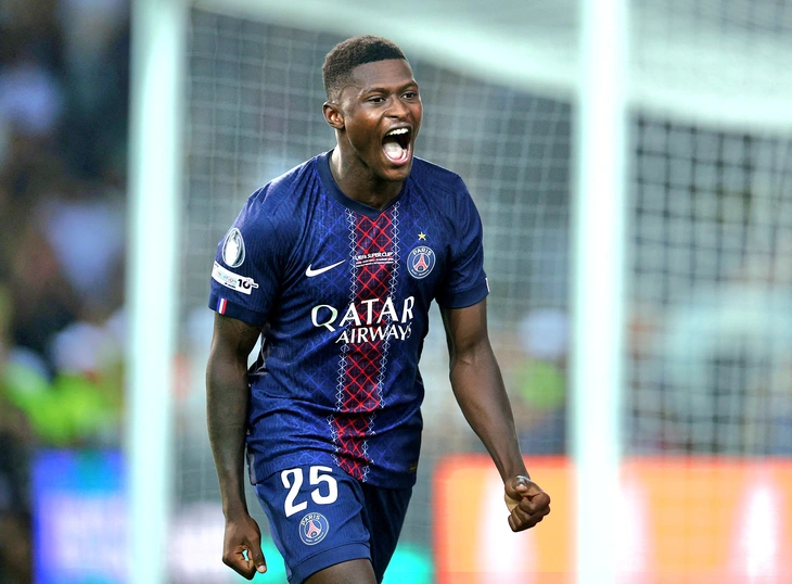 Dự đoán tỉ số Siêu cúp châu Âu: HLV Emery bất lực trước PSG - Ảnh 2.
