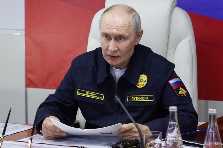 Tổng thống Putin dọa tịch thu tàu châu Âu “ở bất cứ đâu” - Ảnh 1.