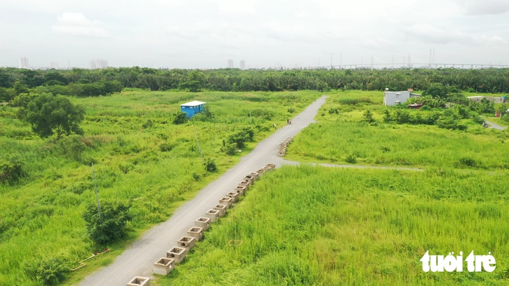 Loạt dự án bất động sản đắp chiếu quá lâu vì đủ lí do, chờ Nghị quyết 21 'giải cứu' - Ảnh 2.
