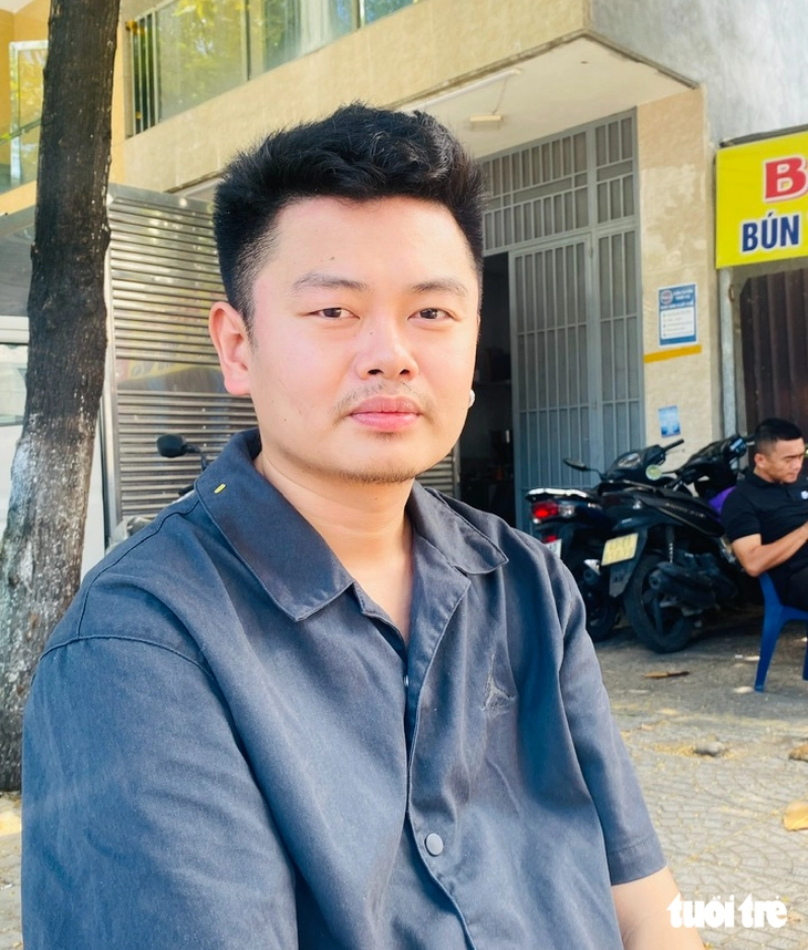 'Áp lực như lúc Việt Nam bị loại từ vòng bảng AFF Cup 2012, ba vẫn không nản lòng' - Ảnh 1.