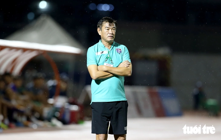 'Áp lực như lúc Việt Nam bị loại từ vòng bảng AFF Cup 2012, ba vẫn không nản lòng' - Ảnh 3.