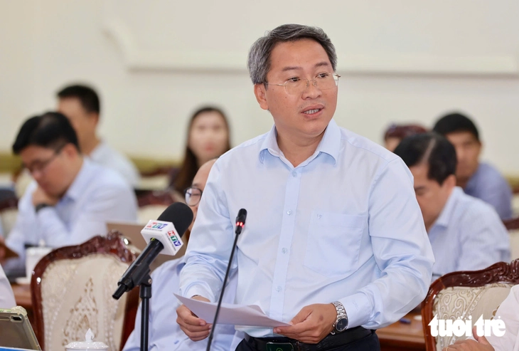 Chủ tịch TP.HCM Nguyễn Văn Được: Đầu tư công phải tăng tốc để dẫn dắt đầu tư tư - Ảnh 2.