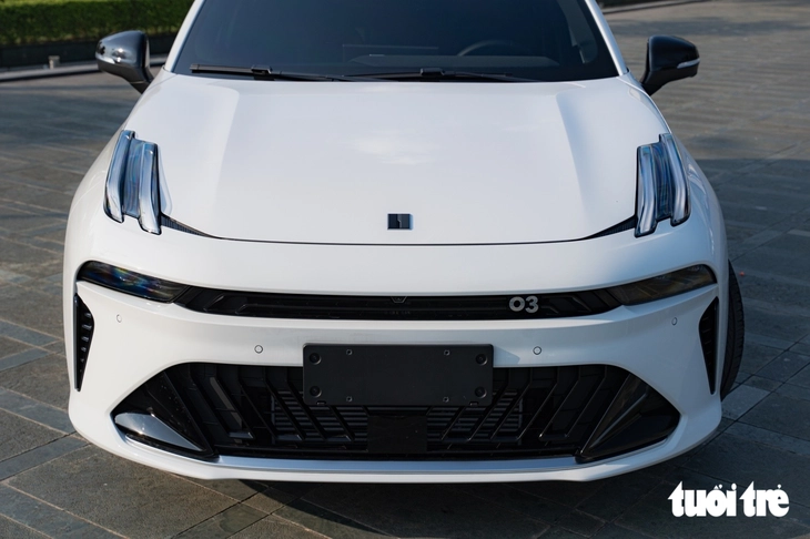 Lynk & Co 03 đấu Honda Civic bằng giá từ 739 triệu ở Việt Nam: Màn khủng nhất phân khúc nhưng thiếu ADAS - Ảnh 3.