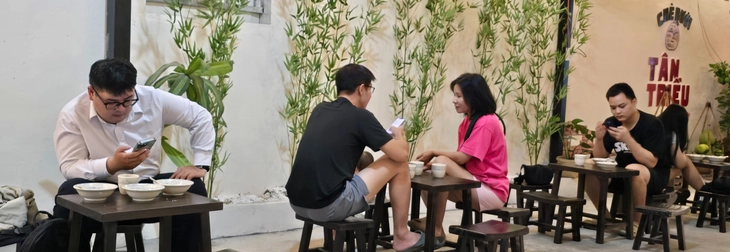 Chè bưởi Tân Triều cốm vị lạ, bí quyết vỏ bưởi không đắng - Ảnh 4.