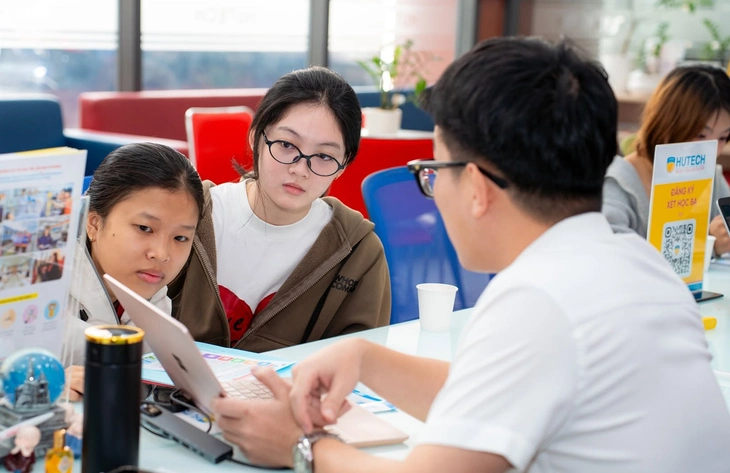 Chưa hết thời hạn nhập học, nhiều đại học đã xét tuyển bổ sung - Ảnh 1.