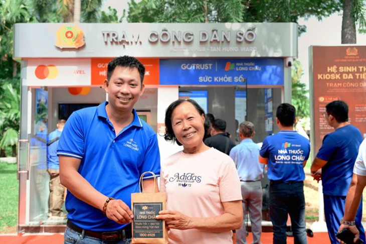 TP.HCM khánh thành Trạm Công dân số thứ 7 tại Phú Mỹ Hưng - Ảnh 6.
